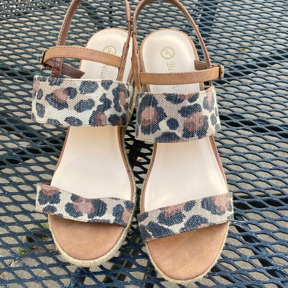 Leopard wedge worn once